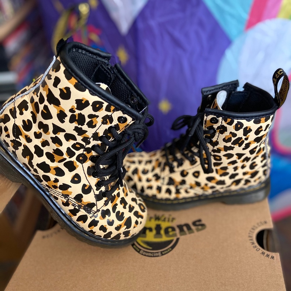 Kids Dr. Martens leopard boots